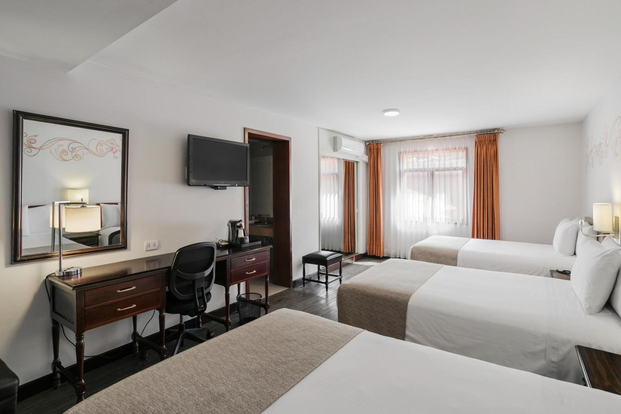 Hotel Wyndham Costa Del Sol Cusco