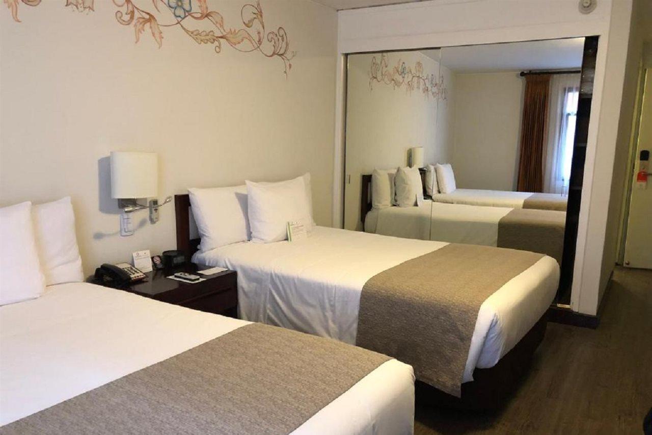 Hotel Wyndham Costa Del Sol 4*